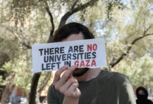 Read more about the article UNLV Students Hold Pro-Palestine Protest on Campus 